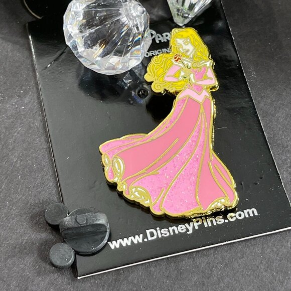 Disney Aurora Trading Pin Sleeping Beauty Sparkling Gown Badge Lapel Pin Brooch - Picture 2 of 12